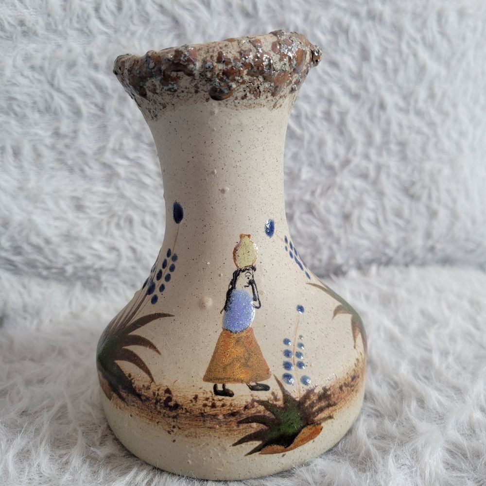 Mexican Pottery Vase 5"